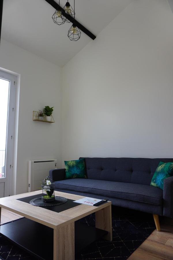 Appart Cosy 4 Personnes Avec Terrasse ลารอช-ซูร์-ยง ภายนอก รูปภาพ